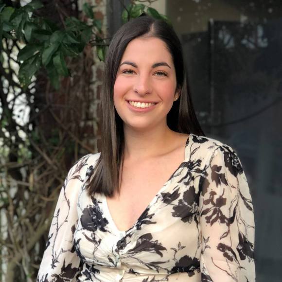 Meet your Posher, Jessica - Picture 1 of 1